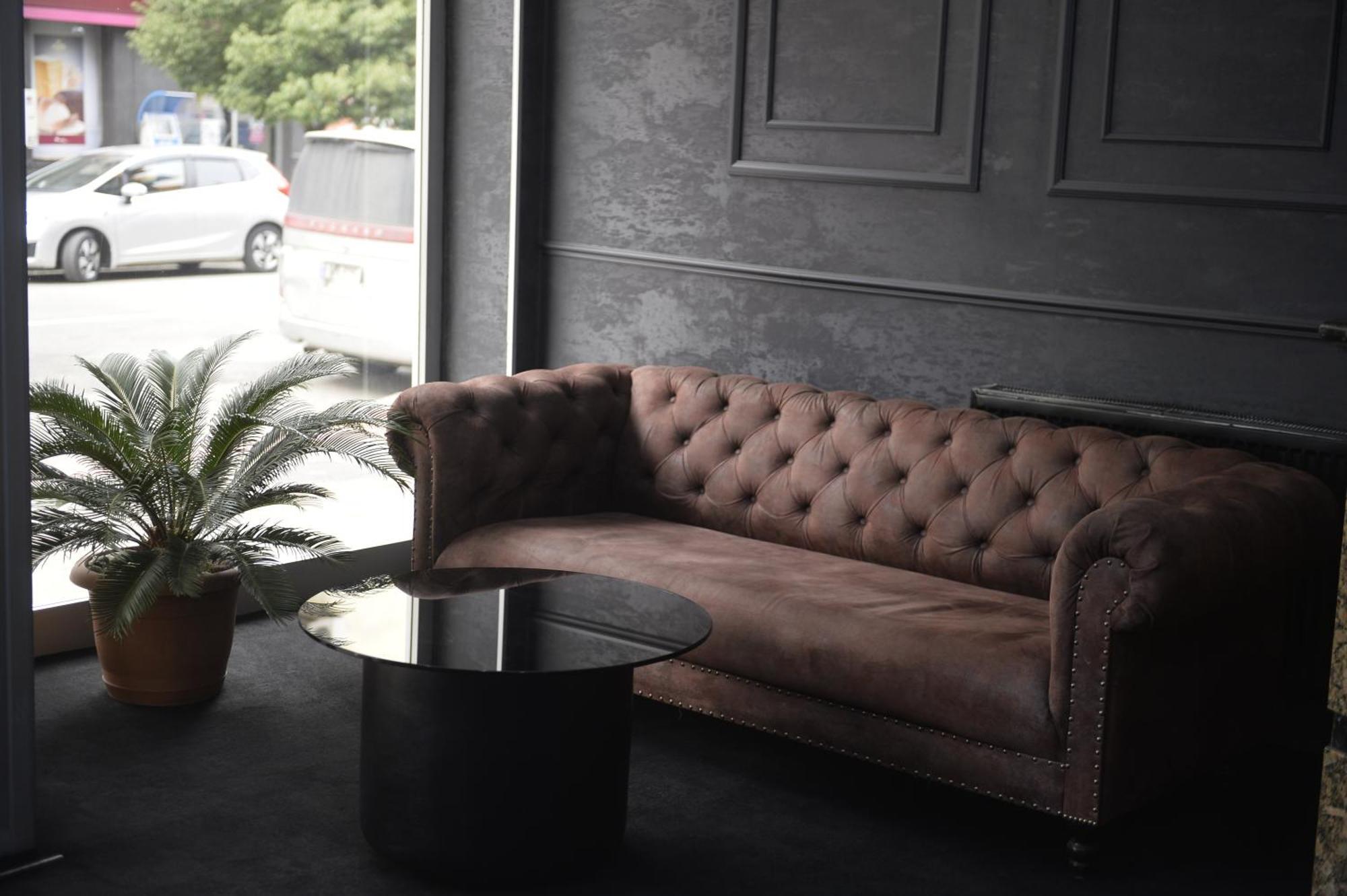 Aura Boutique Hotel Батумі Екстер'єр фото