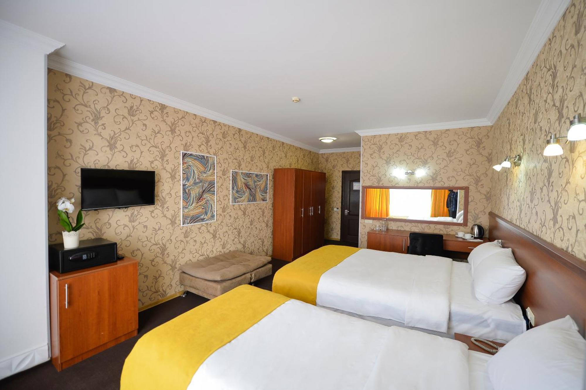 Aura Boutique Hotel Батумі Номер фото