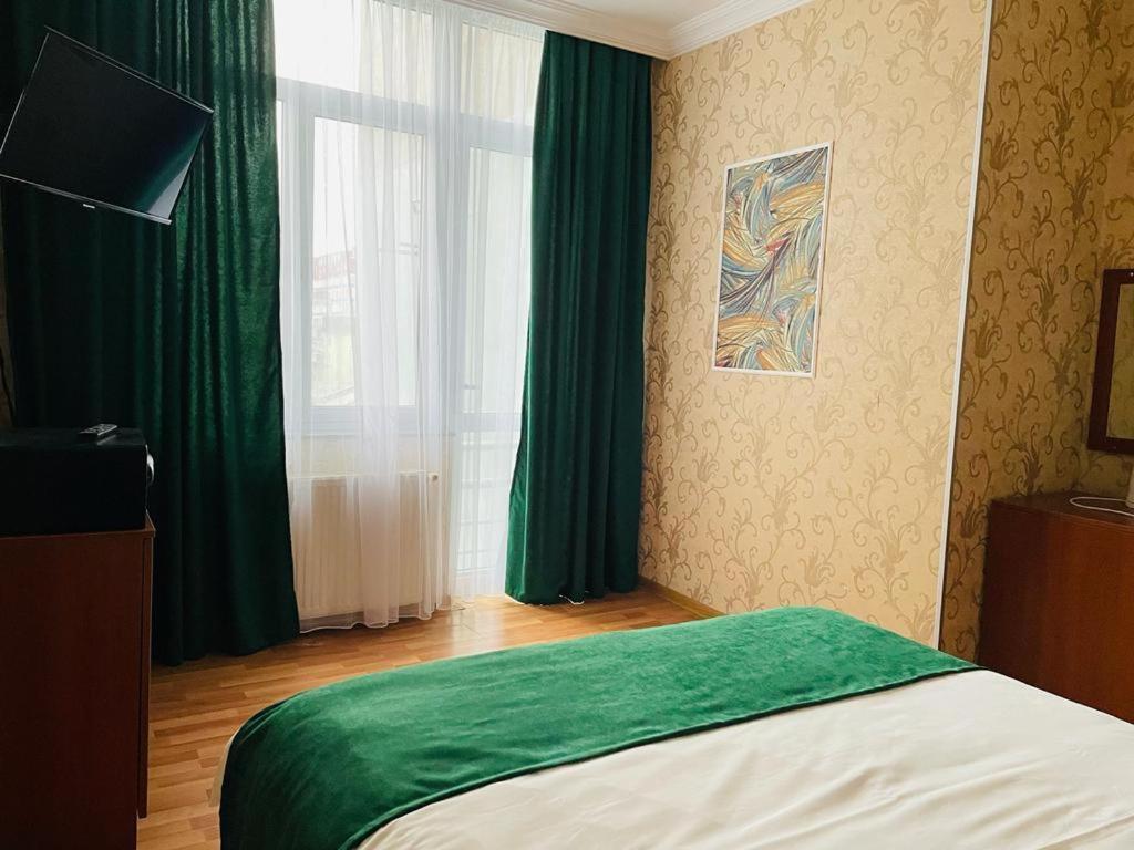 Aura Boutique Hotel Батумі Номер фото